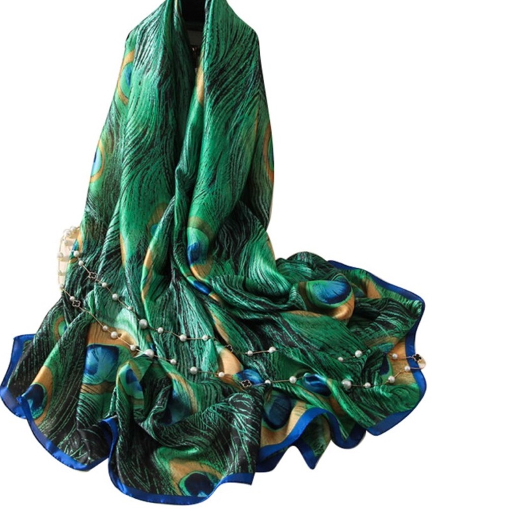 Silky Peacock scarf 🦚 - Picture 4 of 4
